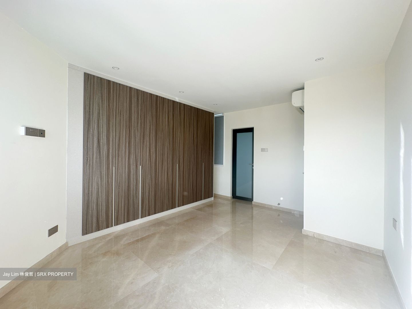 Sherwood Towers (D21), Apartment #510430071